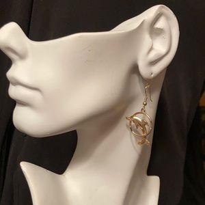 Gold Tone Dolphin Earring Set